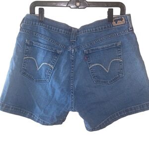 Vintage Levi’s 515 Shorts